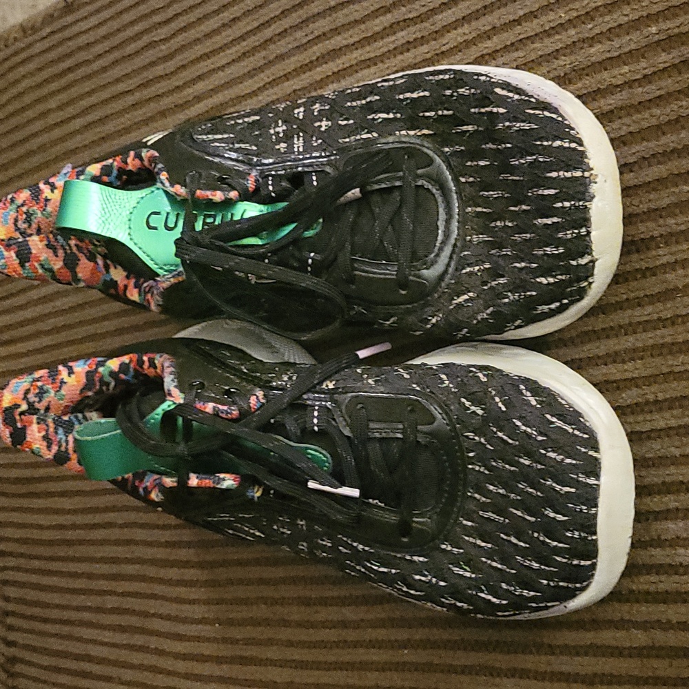 Under Armour.....Curry Sesame Street Line...... View 3
